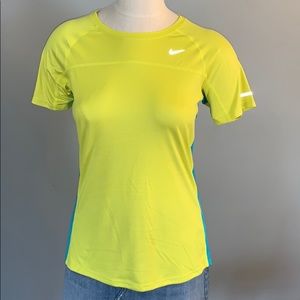 Nike running yellow and teal T-shirt medium